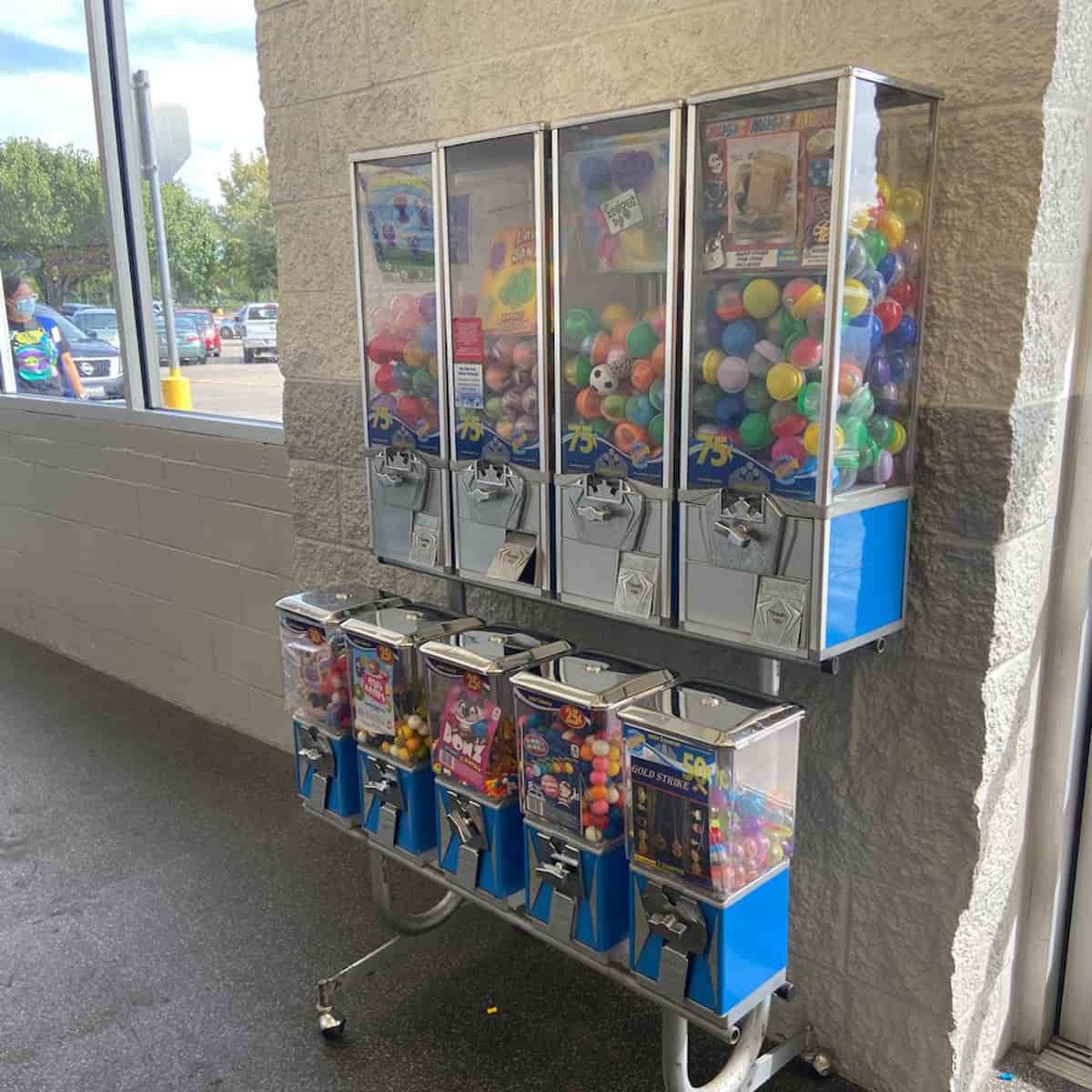 Can Walmart Employees Wear Airpods Here’s The Policy EverydayQuery