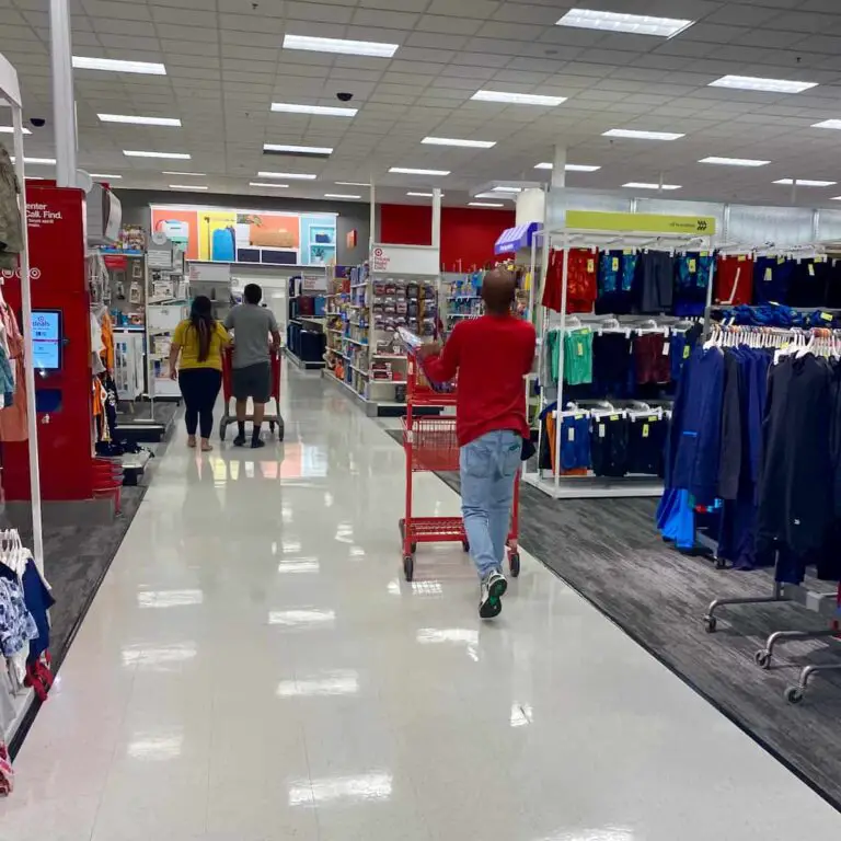 what-is-the-dress-code-for-target-employees