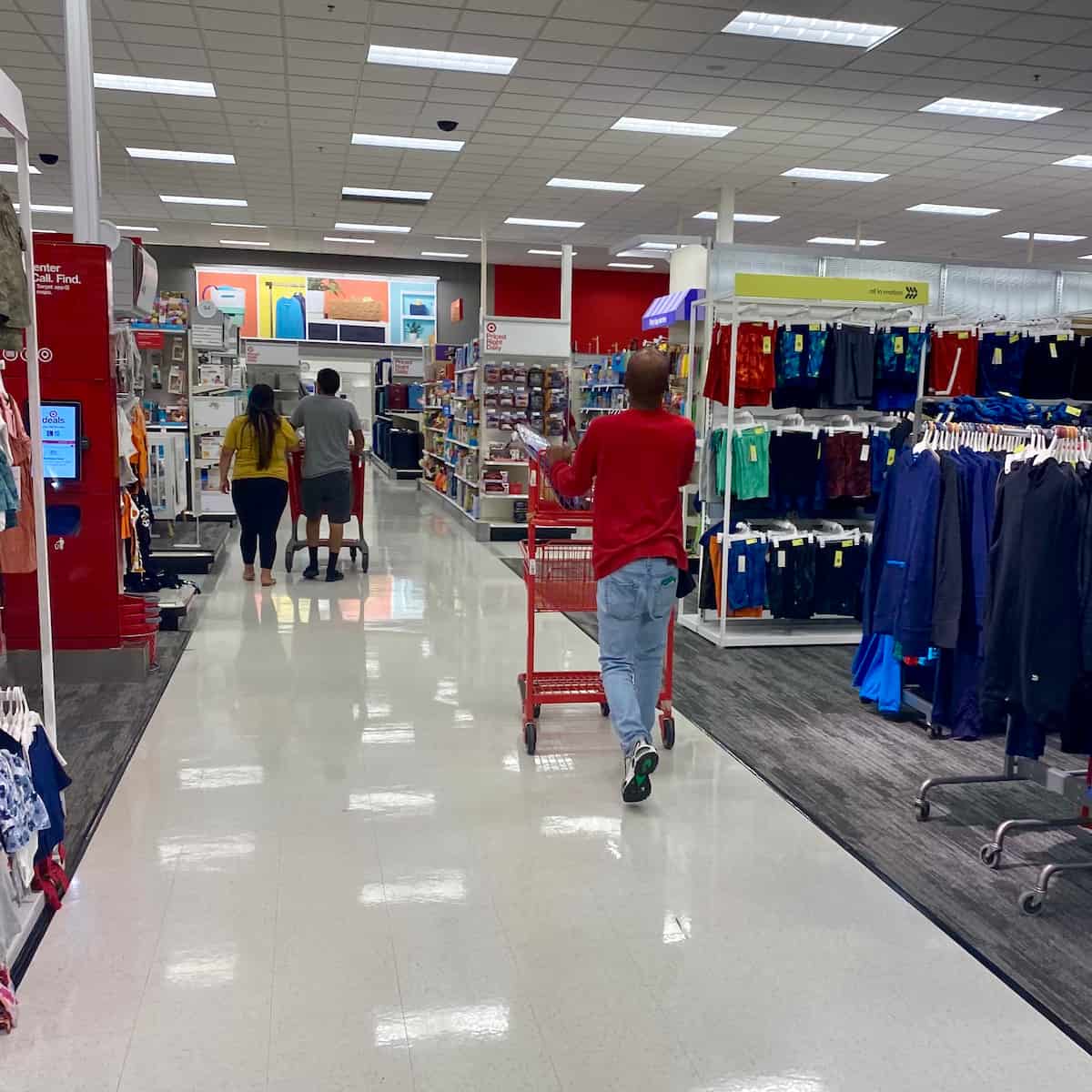 Can Target Employees Accept Tips Here’s What To Know EverydayQuery