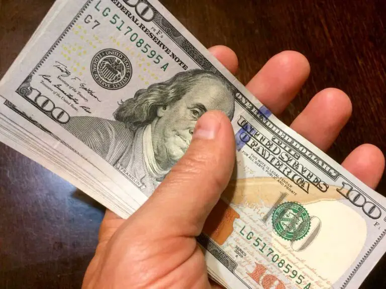 Does Dollar General Accept 100 Dollar Bills
