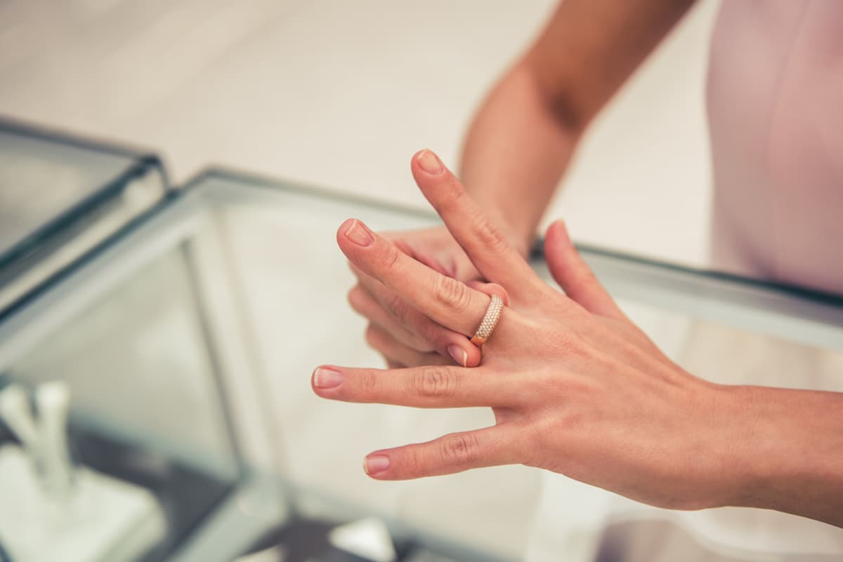 Does Walmart Resize Rings Services & Cost Explained EverydayQuery